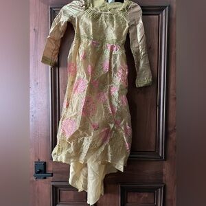 MALEFICENT AURORA Child’s Size Medium 7/8 Gold Pink Dress Halloween Cost…